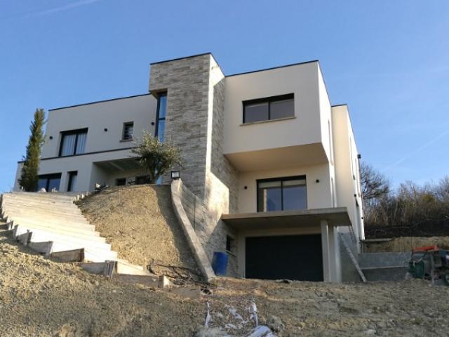 Création de maison contemporaine à Hameau de Normandie par Catherine Chevillard
